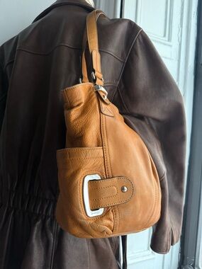 B. Makowsky Camel Leather Tote Slouchy Shoulder Bag Silver Hardware Tan Carryall